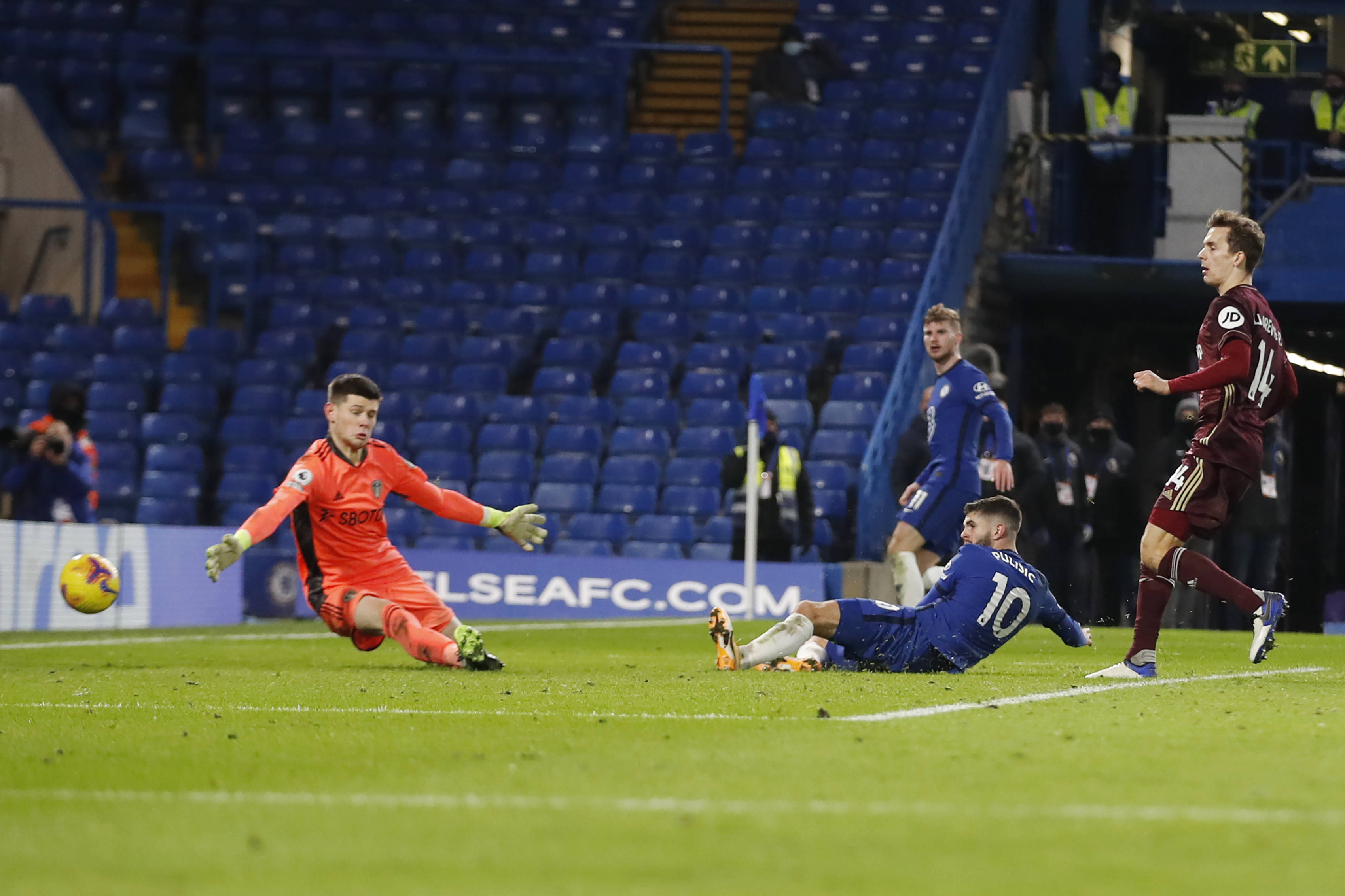 在长期内为 在长期内为