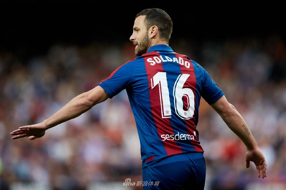 沙特主帅深 沙特主帅深